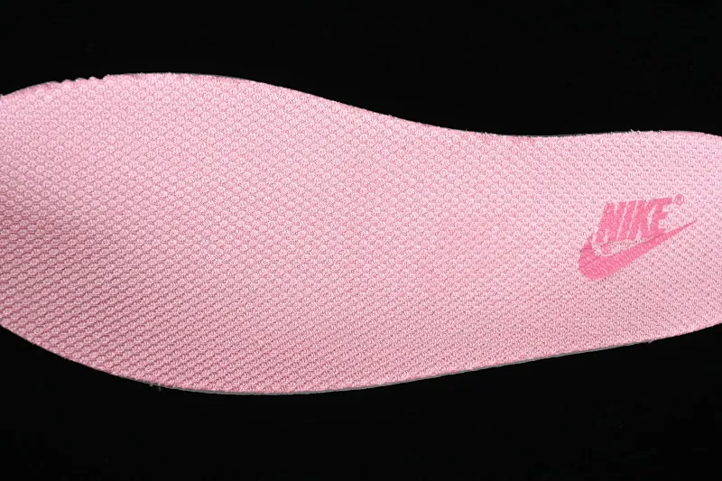 All categories Nk SB Dunk series Nk SB Dunk Low low-top sneakers Nk Dunk Low "Barbie" Barbie SB low-top sports and leisure sneakers FN8927-621